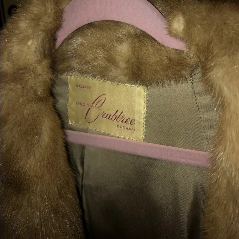 Beautiful honey color Vintage Fur Coat